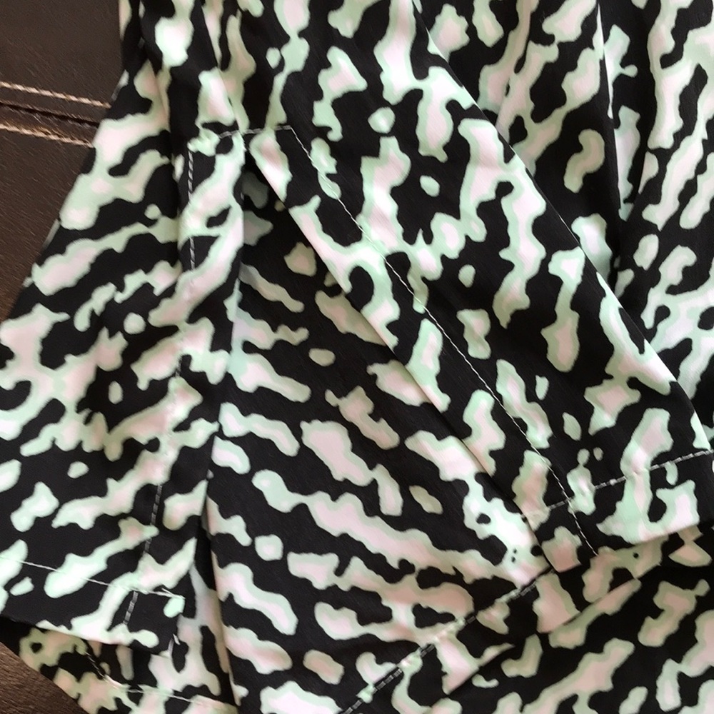 Blouse - Picture 4 of 6